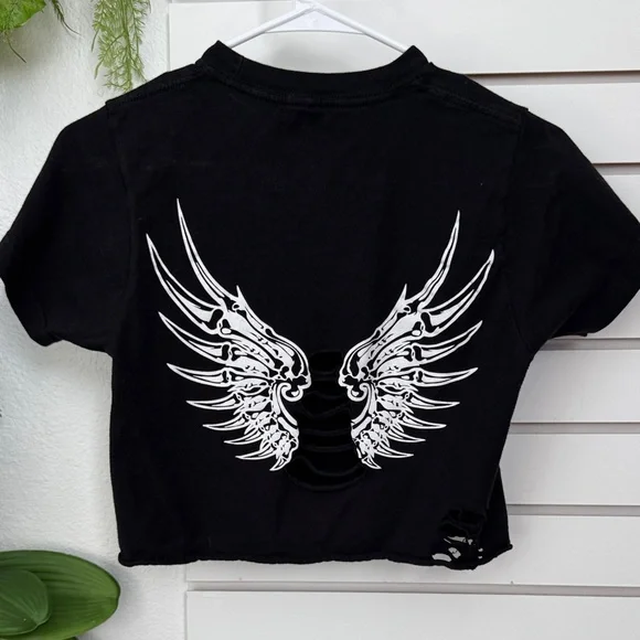 Black 'Free Soul' Distressed Crop Top - Picture 2 of 2